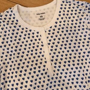 Roller Rabbit White Sleep Top with Blue Heart Print